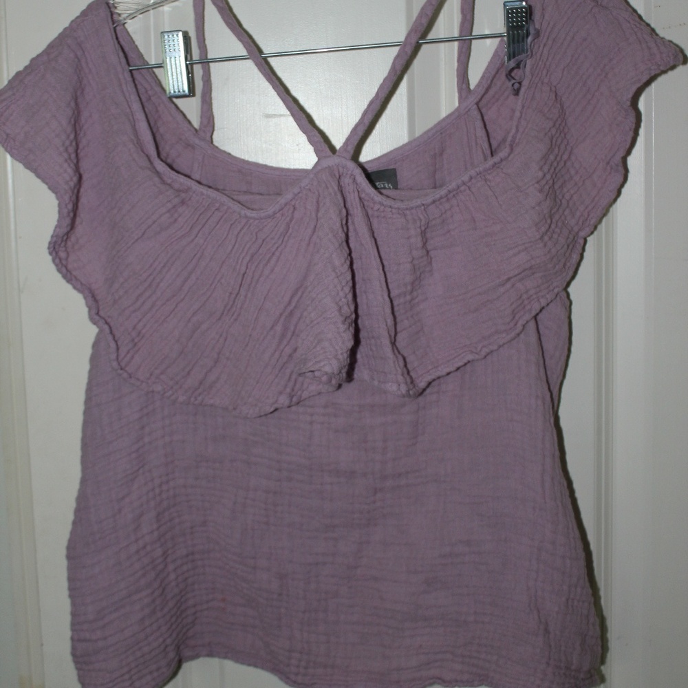 michael stars size medium shirt